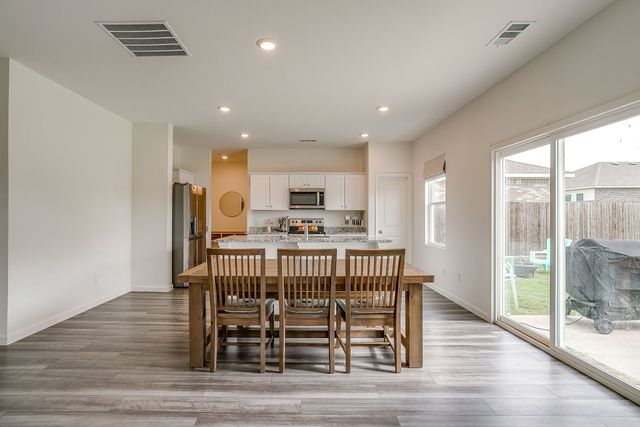 8300 Stovepipe Drive, Fort Worth, TX 76179