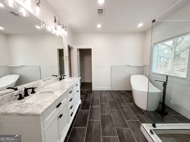 1955 Meadow Lane, Decatur, GA 30032