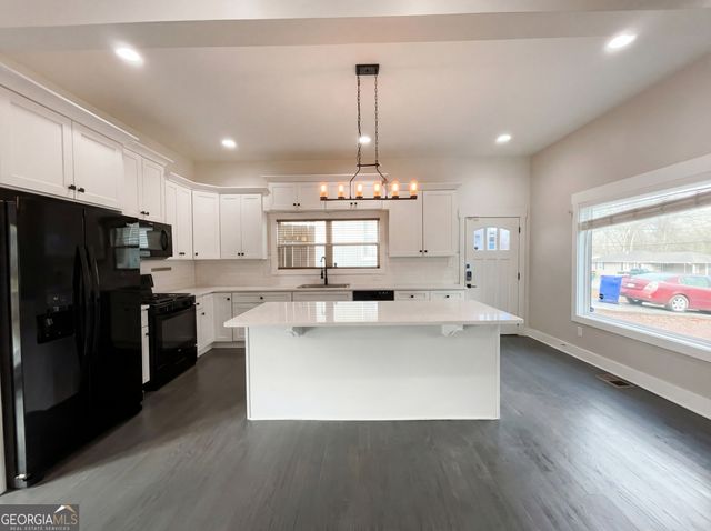 1955 Meadow Lane, Decatur, GA 30032