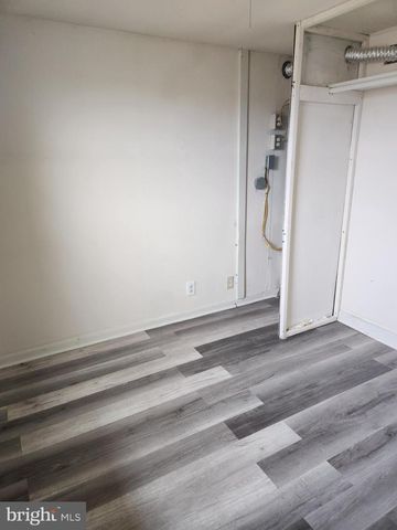 127 CONNECTOR RD, Martinsburg, WV 25405