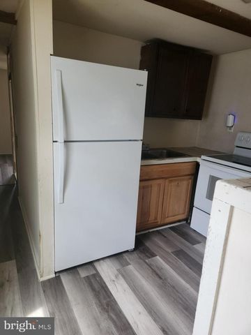 127 CONNECTOR RD, Martinsburg, WV 25405