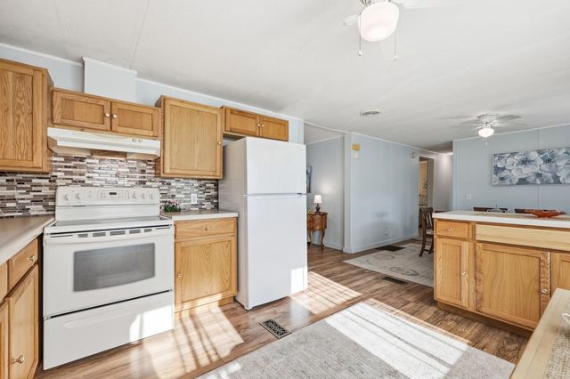 93 Burr Circle, Murrells Inlet, SC 29576