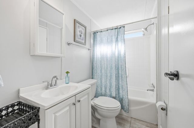 93 Burr Circle, Murrells Inlet, SC 29576