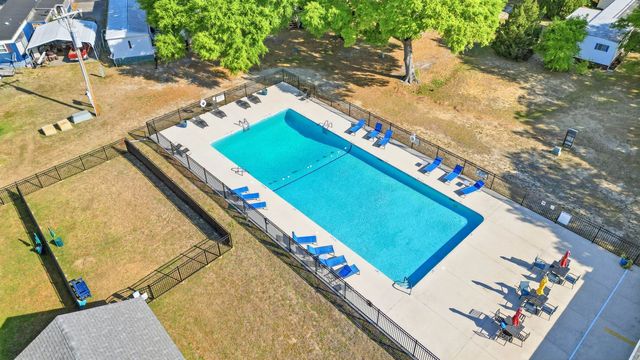 93 Burr Circle, Murrells Inlet, SC 29576