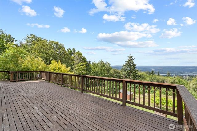 4955 Green Mountain Road, Kalama, WA 98625