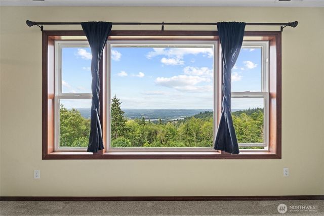 4955 Green Mountain Road, Kalama, WA 98625