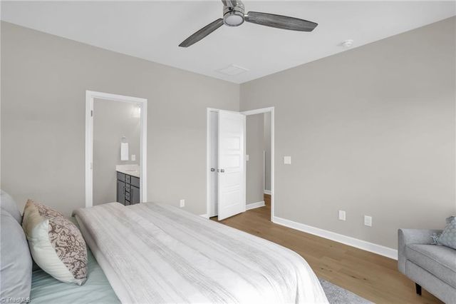 1647 Cross Village Avenue, Kernersville, NC 27284