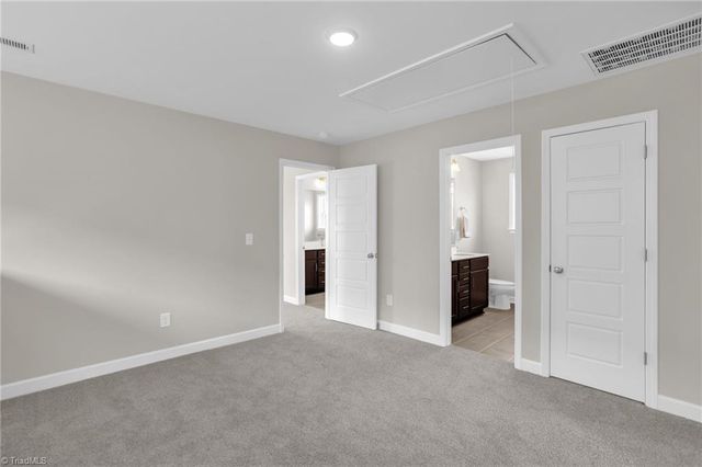 1647 Cross Village Avenue, Kernersville, NC 27284