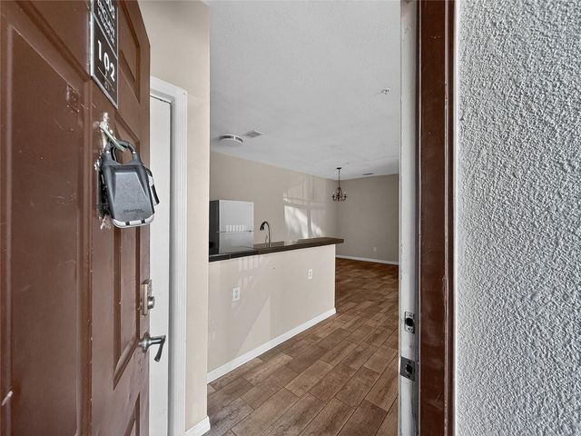 16305 ENCLAVE VILLAGE DRIVE 102, Tampa, FL 33647