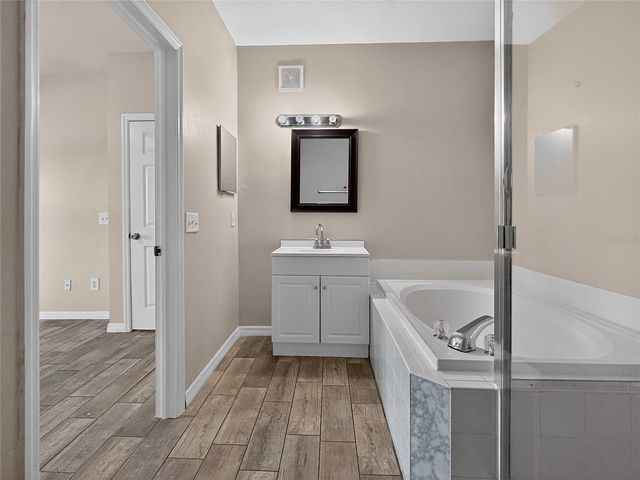 16305 ENCLAVE VILLAGE DRIVE 102, Tampa, FL 33647