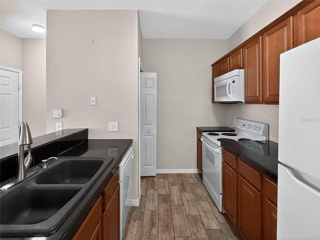 16305 ENCLAVE VILLAGE DRIVE 102, Tampa, FL 33647