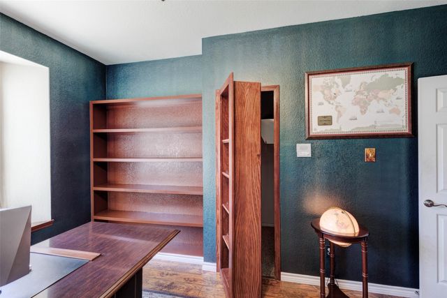 10414 Broadmoor Lane, Rowlett, TX 75089