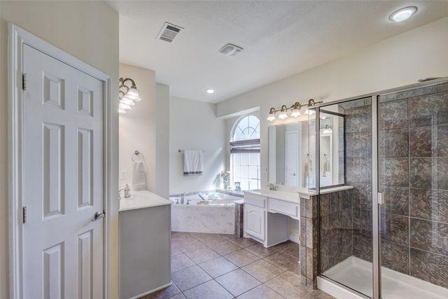 10414 Broadmoor Lane, Rowlett, TX 75089