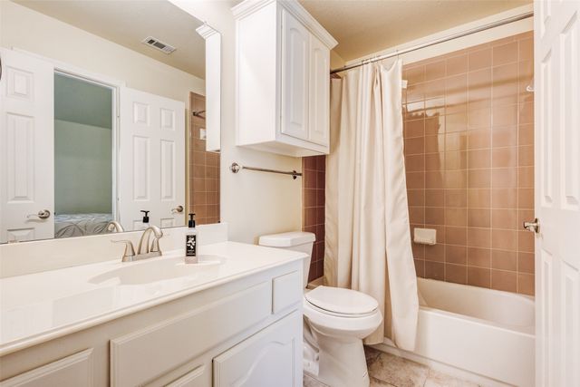 10414 Broadmoor Lane, Rowlett, TX 75089