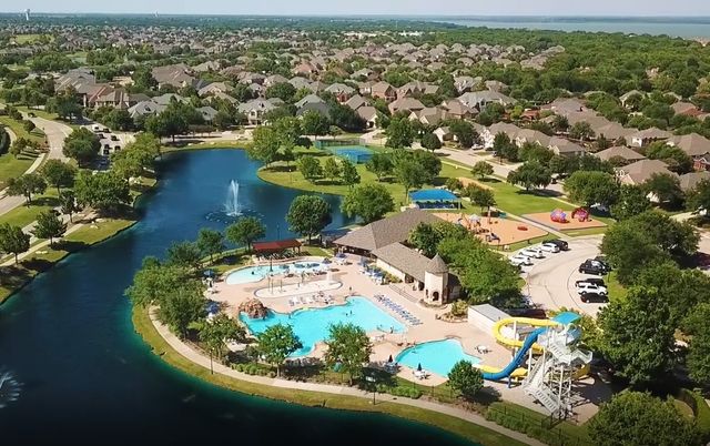 10414 Broadmoor Lane, Rowlett, TX 75089