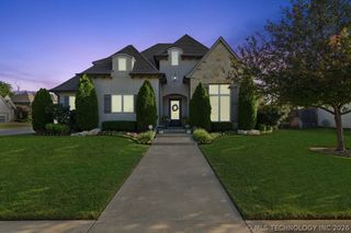 5303 E 122nd Street S, Bixby, OK 74008