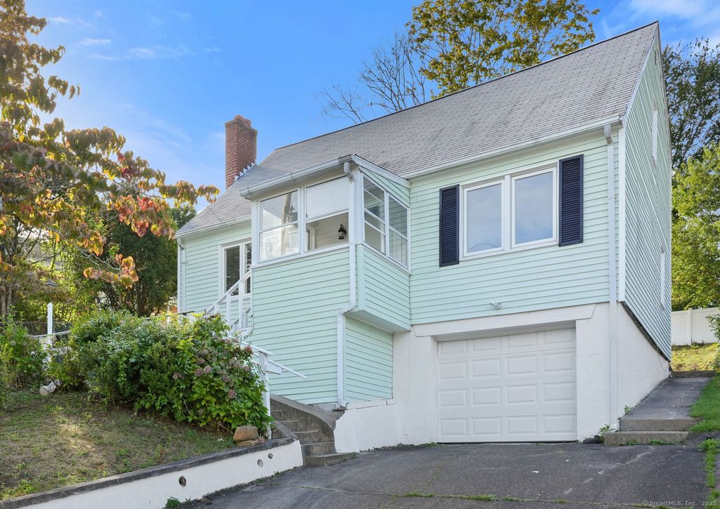 74 Wilson Avenue, West Haven, CT 06516