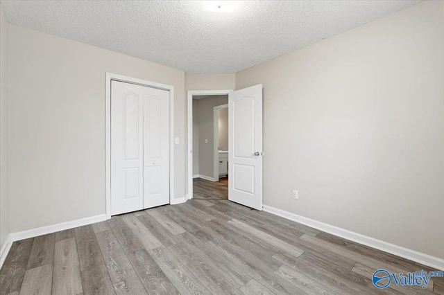 566 Henry Taylor Road, New Market, AL 35761