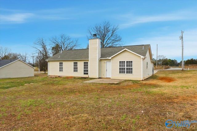 566 Henry Taylor Road, New Market, AL 35761