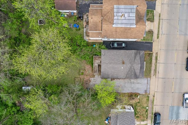 7790 Folk Avenue, Maplewood, MO 63143