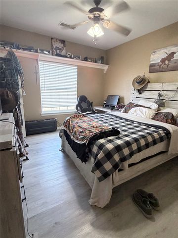 103 Tusk Court, Weatherford, TX 76085