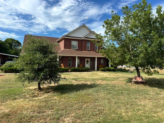 103 Tusk Court, Weatherford, TX 76085