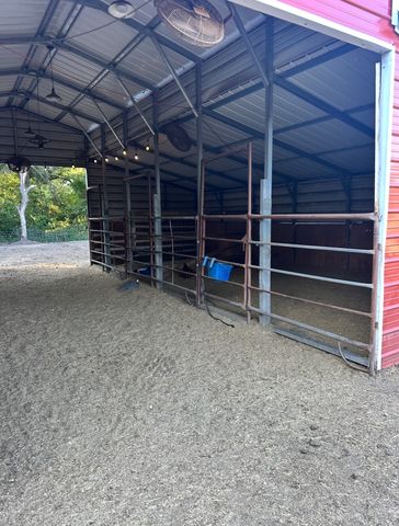 103 Tusk Court, Weatherford, TX 76085