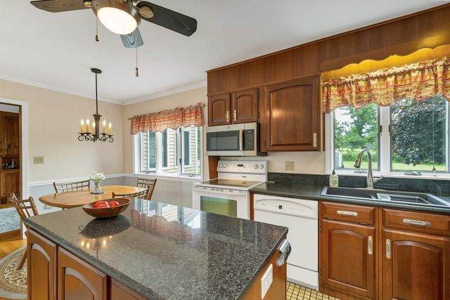 10 Old Mill Drive, Wolfeboro, NH 03894