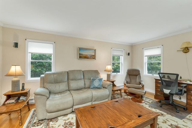 10 Old Mill Drive, Wolfeboro, NH 03894