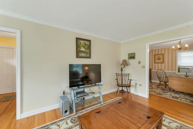 10 Old Mill Drive, Wolfeboro, NH 03894