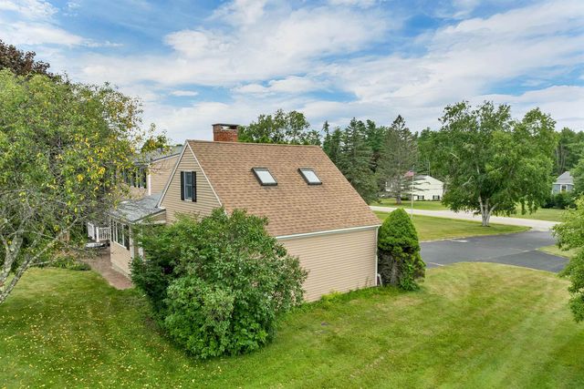 10 Old Mill Drive, Wolfeboro, NH 03894