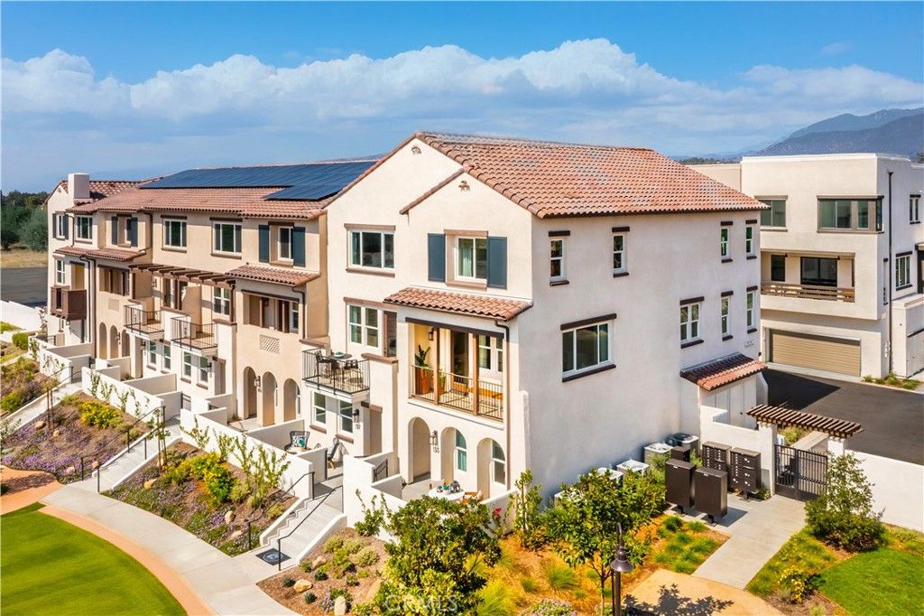 Image 1 of property listing at 230 Stillwater Lane, Claremont, CA 91711