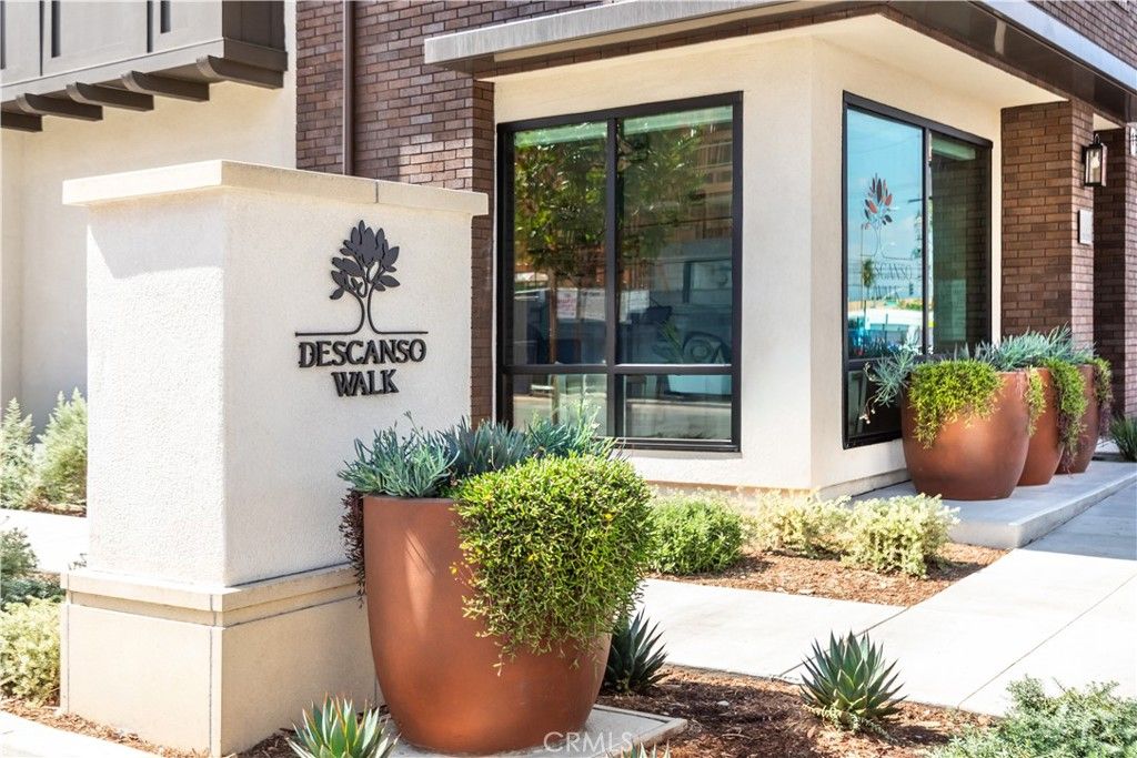 Image 13 of property listing at 230 Stillwater Lane, Claremont, CA 91711