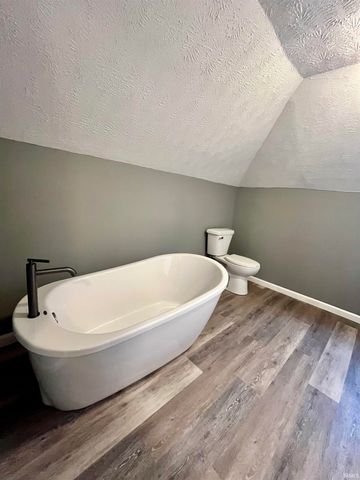 1032 S Bell Street, Kokomo, IN 46902