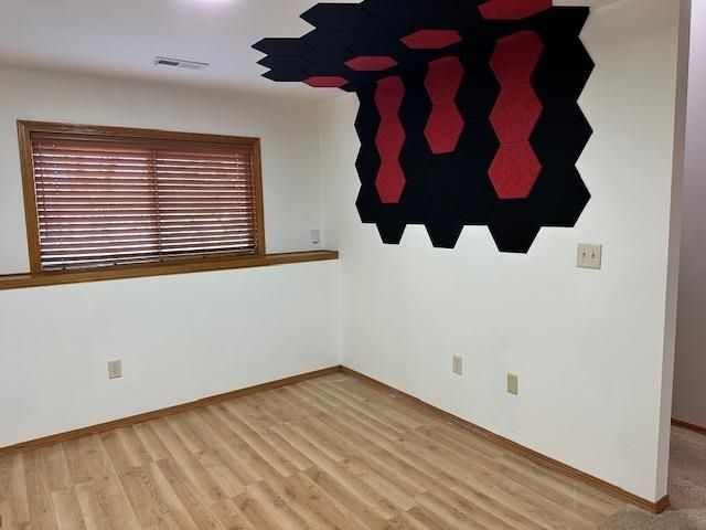 2242 N Shefford Cir, Wichita, KS 67205