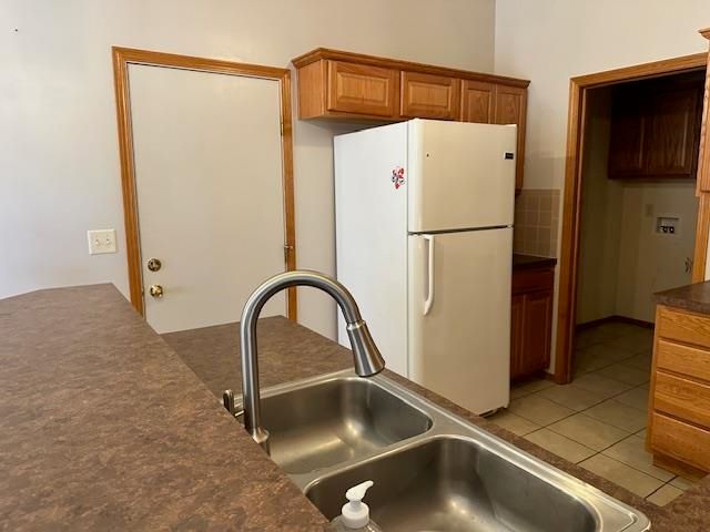 2242 N Shefford Cir, Wichita, KS 67205