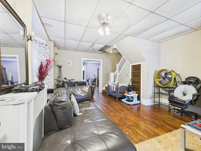 1812 W ERIE AVE, Philadelphia, PA 19140