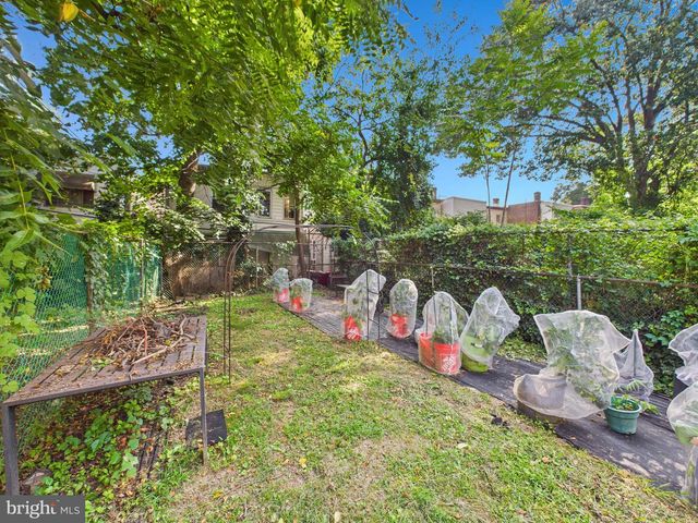 1812 W ERIE AVE, Philadelphia, PA 19140