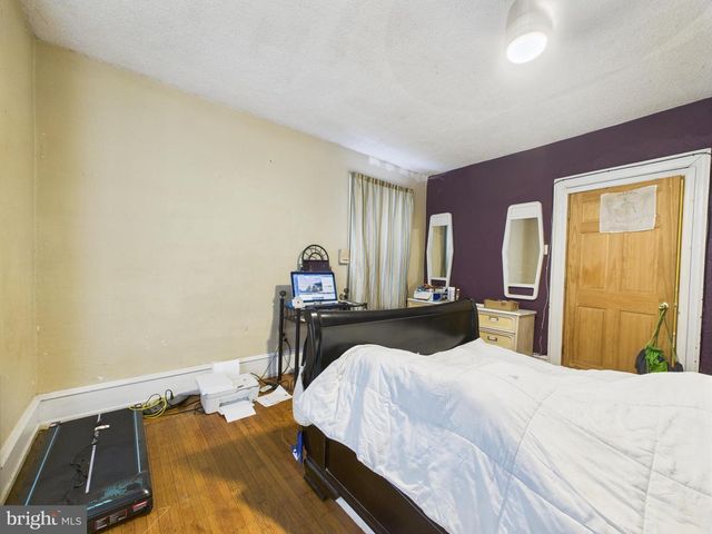 1812 W ERIE AVE, Philadelphia, PA 19140