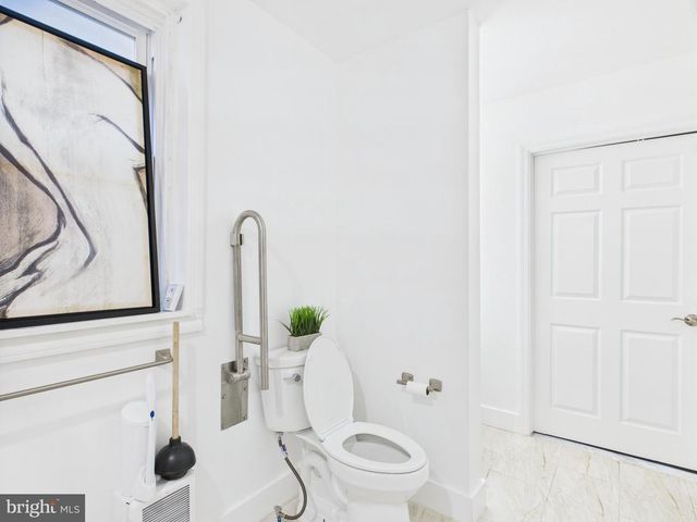 1812 W ERIE AVE, Philadelphia, PA 19140