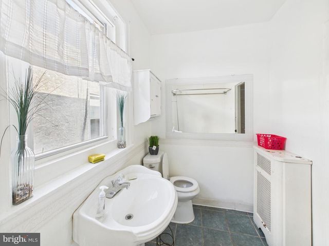 1812 W ERIE AVE, Philadelphia, PA 19140