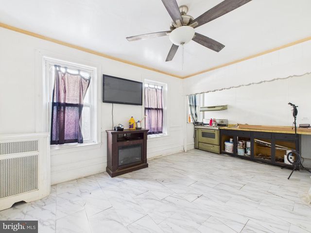 1812 W ERIE AVE, Philadelphia, PA 19140