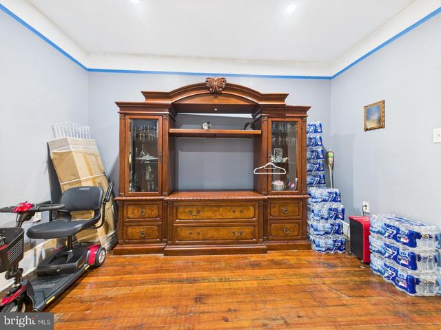 1812 W ERIE AVE, Philadelphia, PA 19140