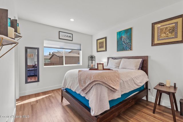 50 CARNELIAN AVE, 101, Ponderay, ID 83852