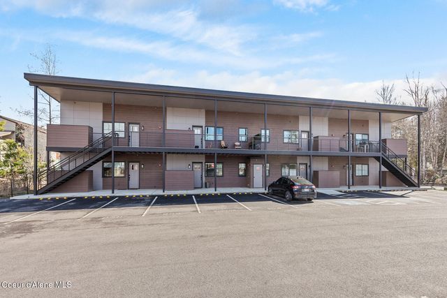 50 CARNELIAN AVE, 101, Ponderay, ID 83852