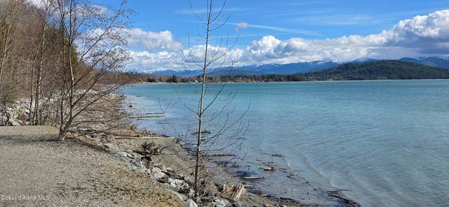 50 CARNELIAN AVE, 101, Ponderay, ID 83852