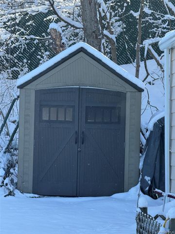 621 Sheafe Rd 76, Poughkeepsie, NY 12601