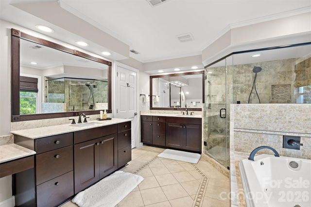 4533 Noras Path Road, Charlotte, NC 28226