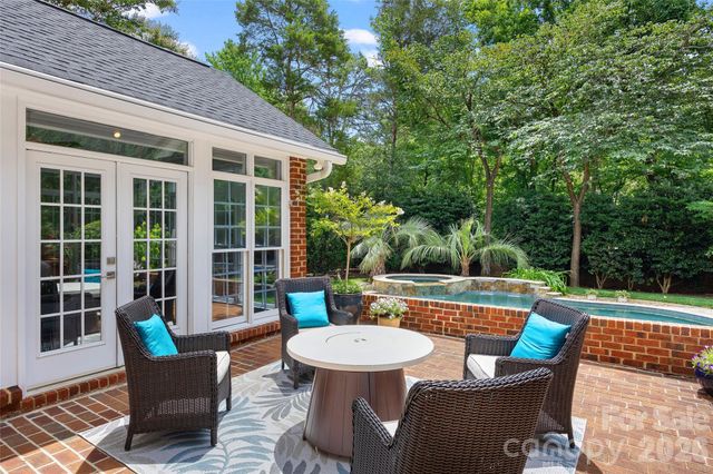 4533 Noras Path Road, Charlotte, NC 28226