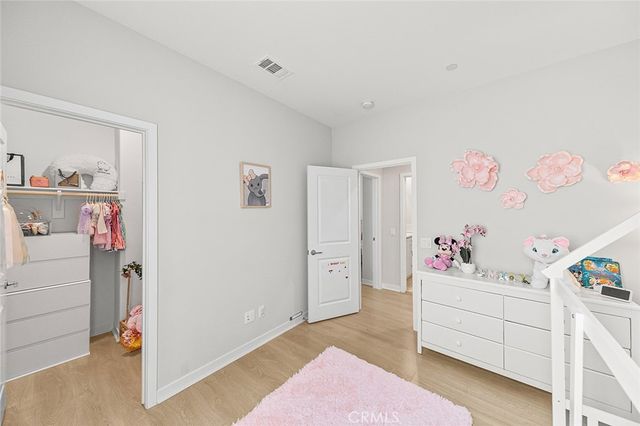 27218 Narrowleaf Willow Lane, Valencia, CA 91381